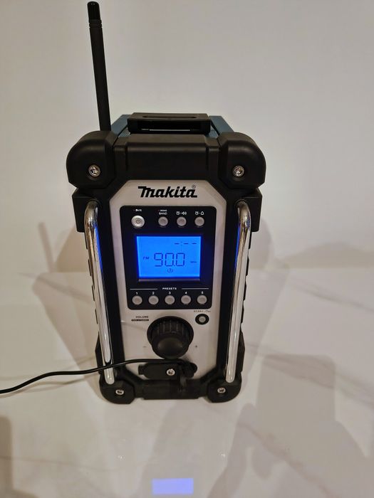 Radio budowlane Makita DMR 107 LXT, CXT