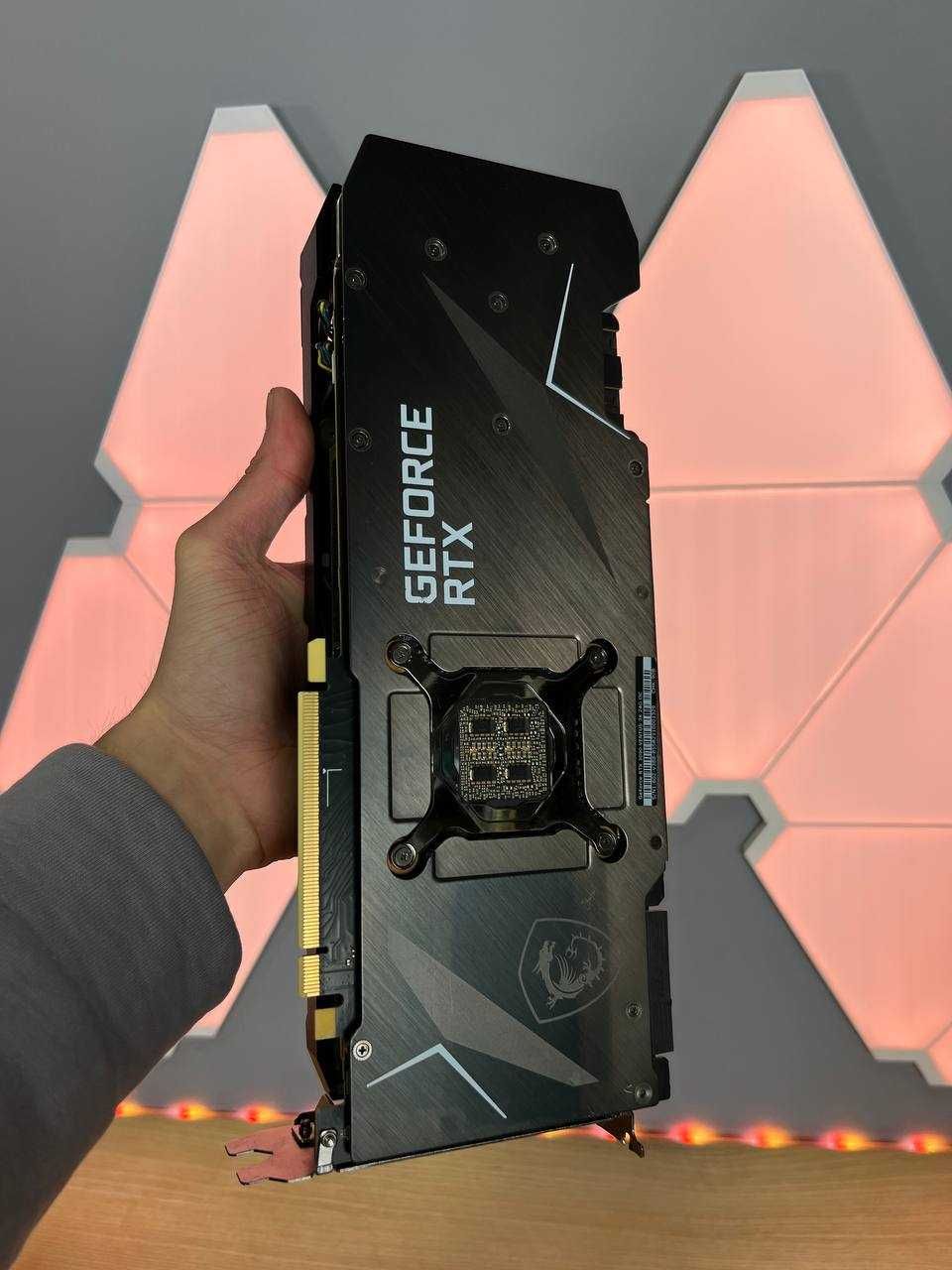 Відеокарта MSI RTX3090 VENTUS 3X OC 24GB GDDR6X (384bit)