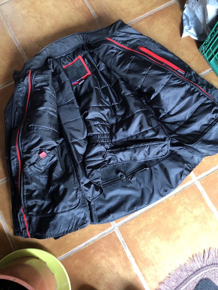 Casaco Feminino Preto Ixon