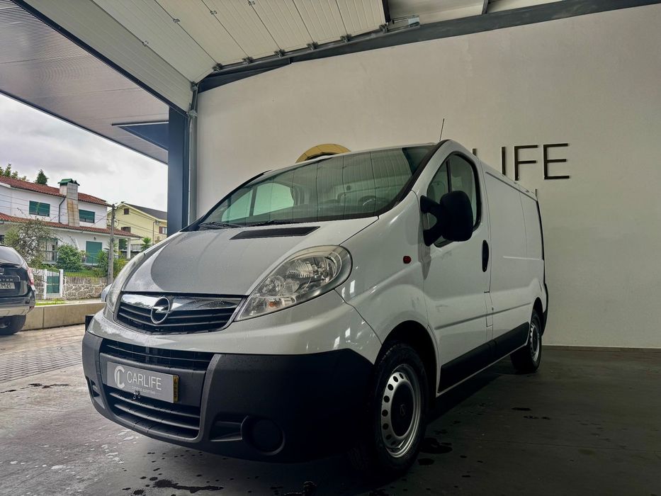 Opel Vivaro 2.0 cdti 90 cv