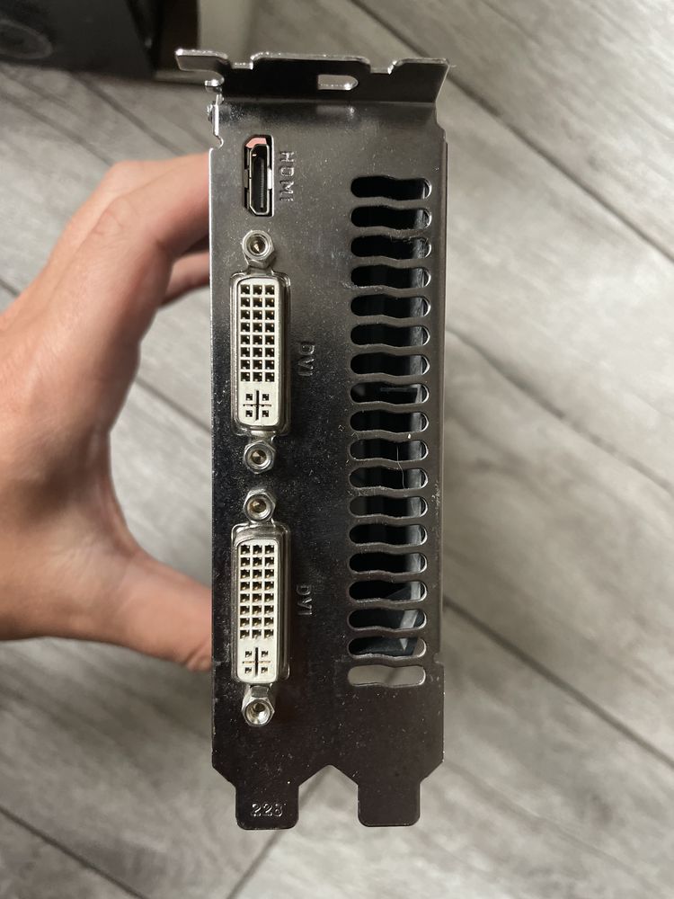 Karta graficzna Geforce GTS 450 1gb GDDR5