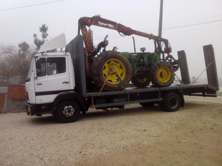 Transporte de tratores, alfaias agricolas e maquinas