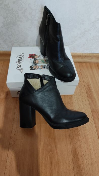 Ботильйони зима ботінки шкіряні короткі ботинки на каблуке кожа