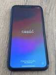 Sprzedam iPhone 11 pamięć 64 GB bateria 73%