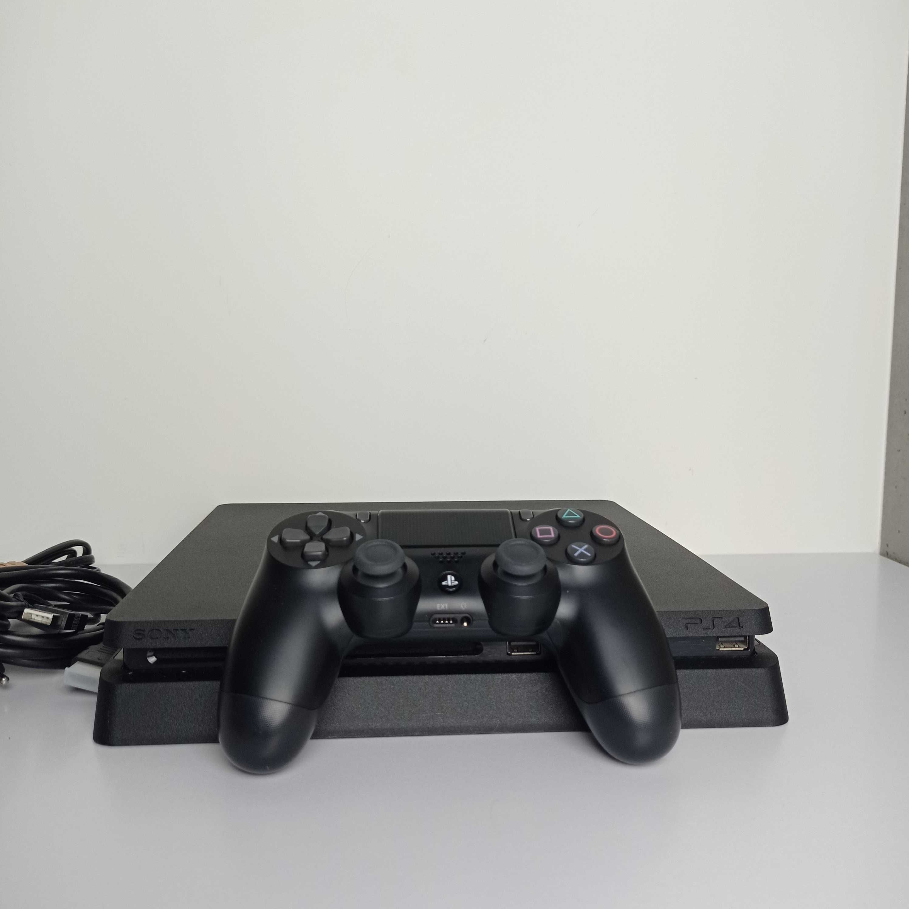 Приставка PS4 Slim 1TB БУ Консоль Sony PlayStation 4 Black