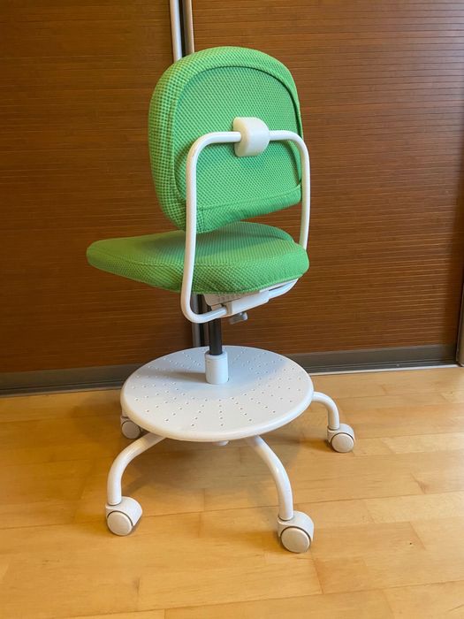 Krzesło biurowe dziecięce