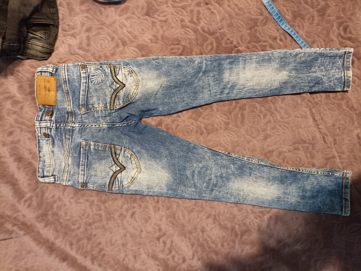 Продам джинсы Zara, 128см