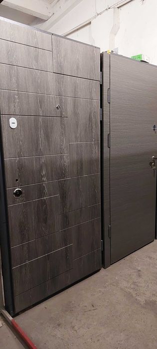 Вуличні вхідні двері для будинку зі склом входные двери уличные в дом,