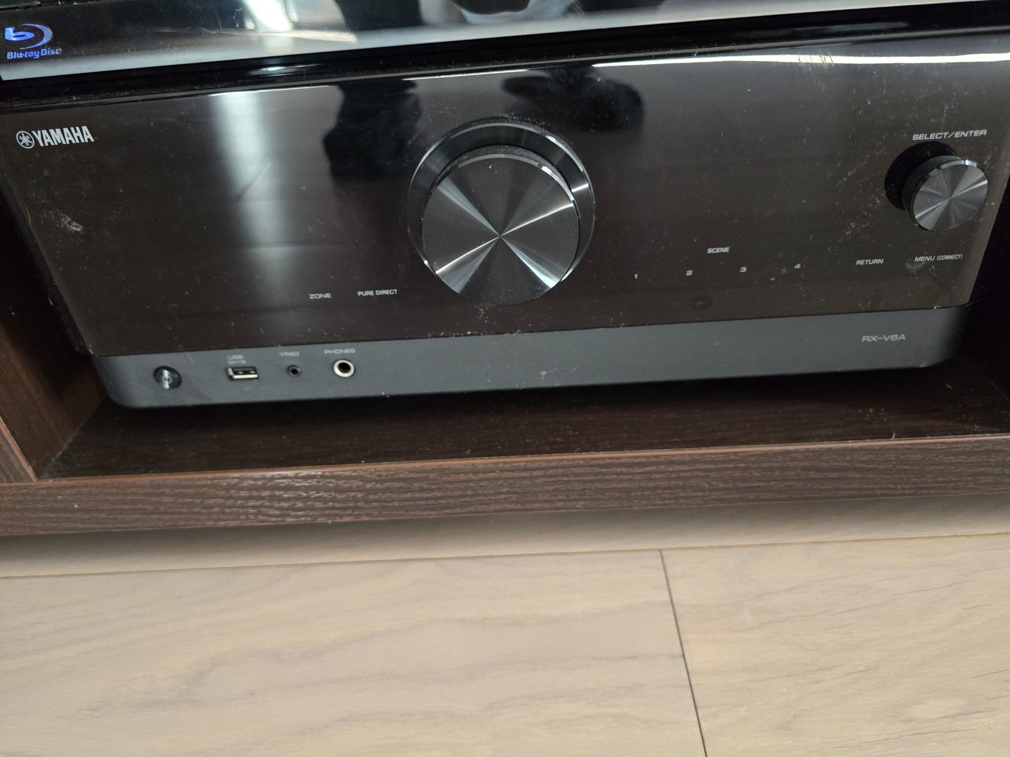Sprzedam amplituner RXV6A Yamaha