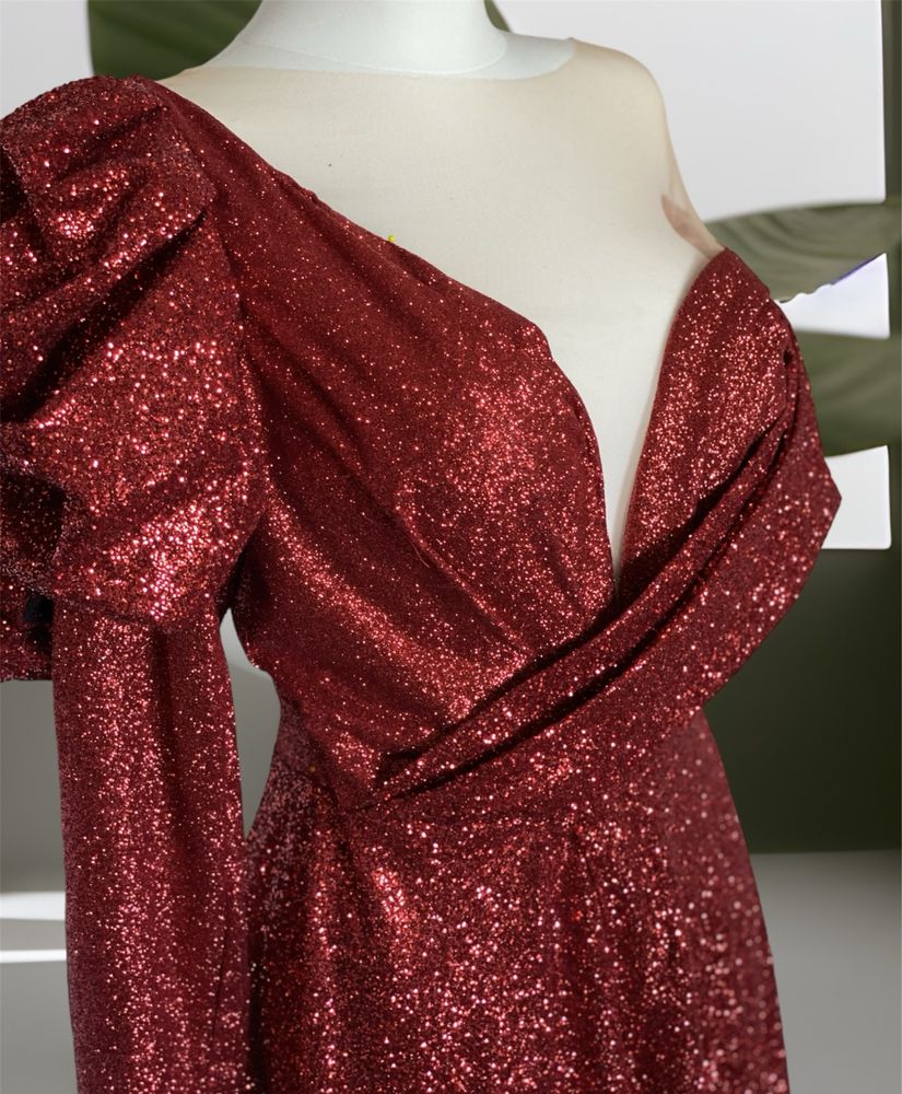 Сукня довга червона випускна /вечірня “Camelia”