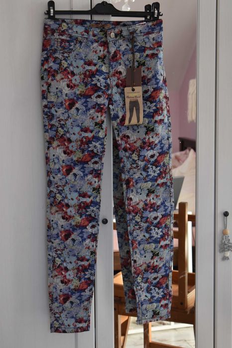 spodnie dziewczęce pull&bear ok 164/170