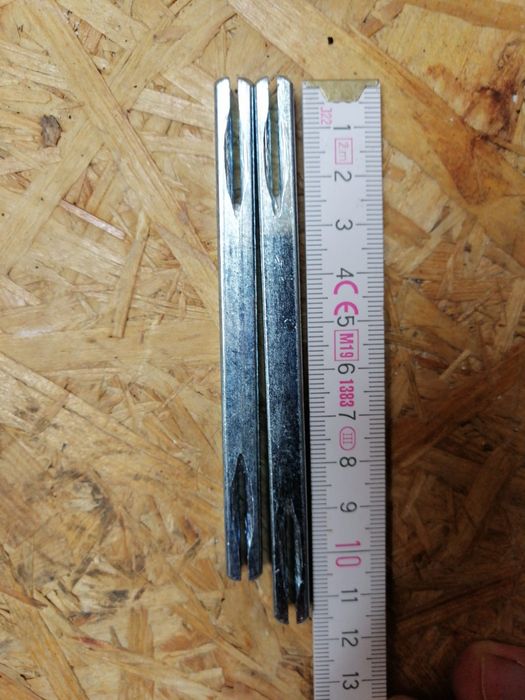 Klamka  72 mm drzwi zewnętrzne czarna