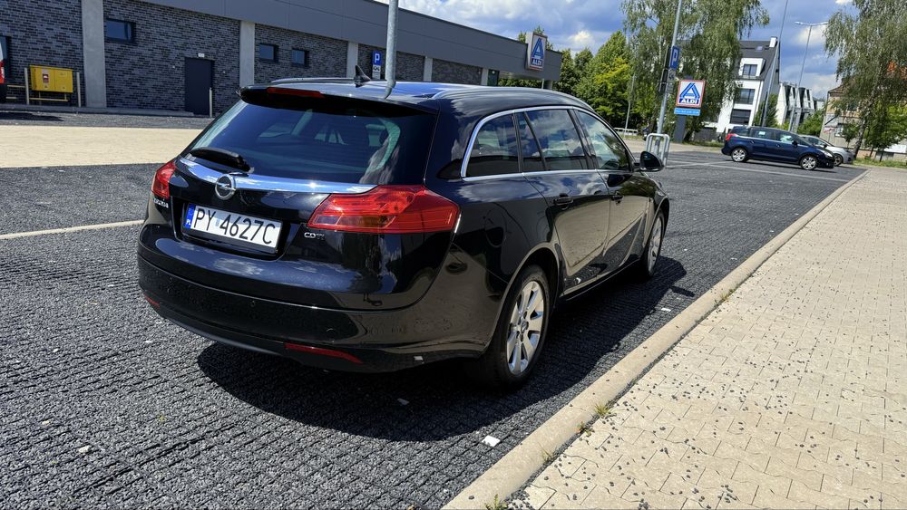 Opel insignia 2013 rok