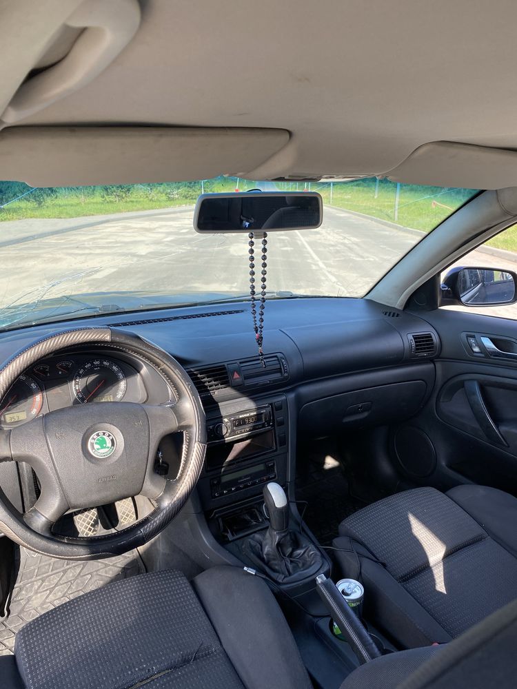 Skoda Superb 1.8Т