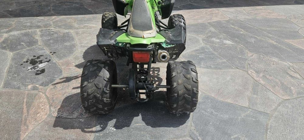 Quad Zipp ATA125G