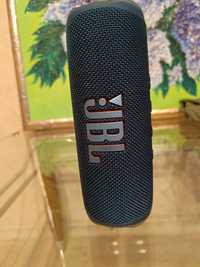 Продаю колонку JBL flip6