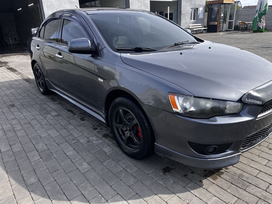 Мітсубіші Ланцер  Х