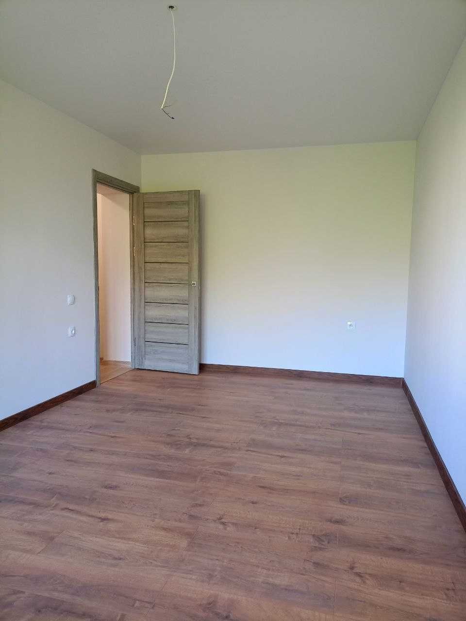 2 км квартира з ремонтом, центр.