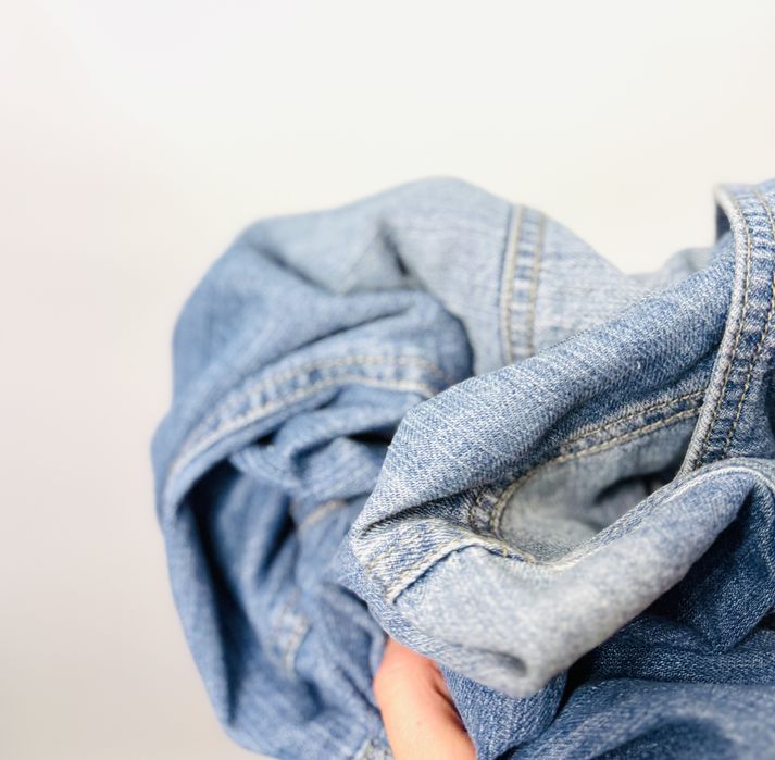 Jeansowa katana z jasnego denimu M 38 New Look