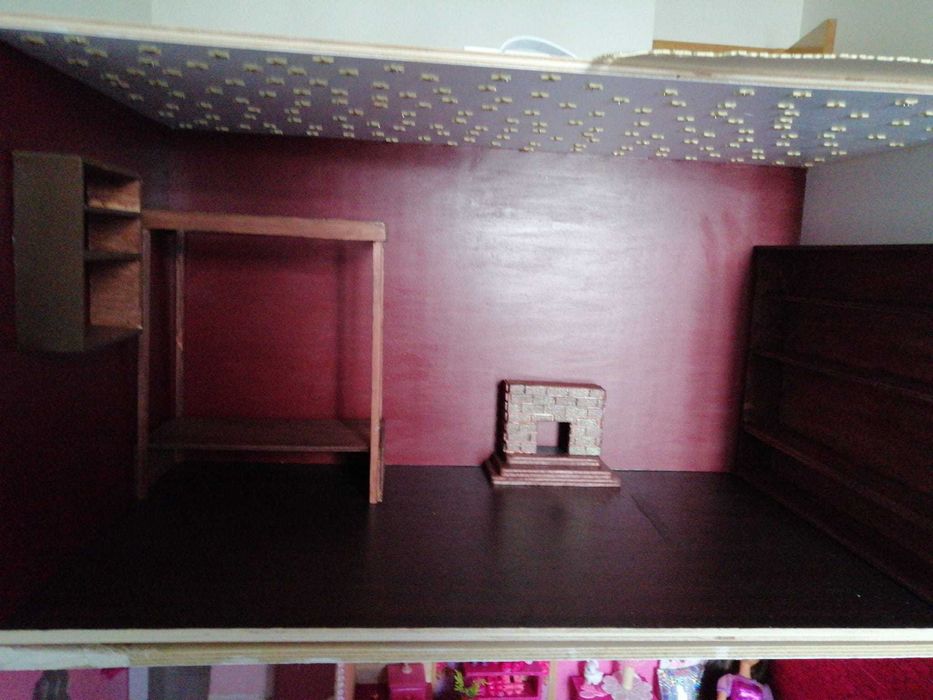 Casa de bonecas (Escala 1:6 - Barbie)