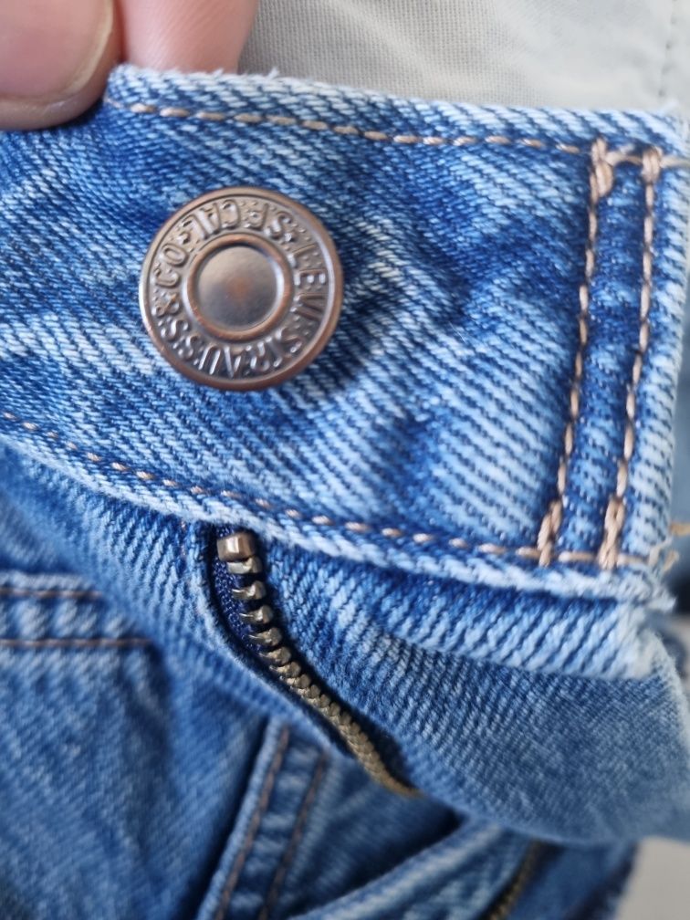 Spodnie jeansowe levis  Rozmiar xs 34   #levis