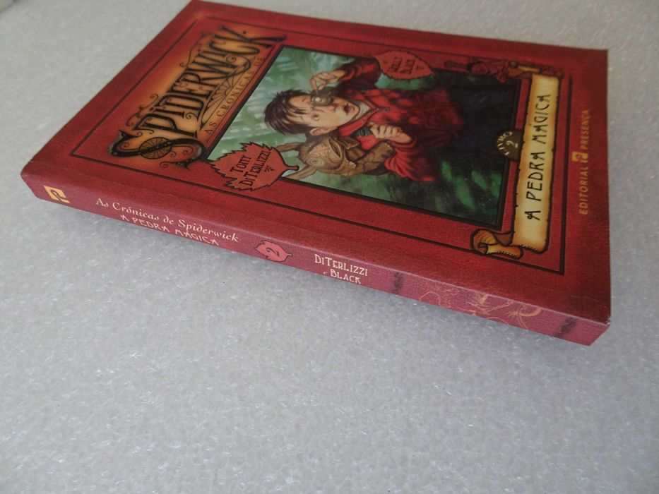 Livro As crónicas de Spiderwick - A Pedra Mágica - Editorial Presença