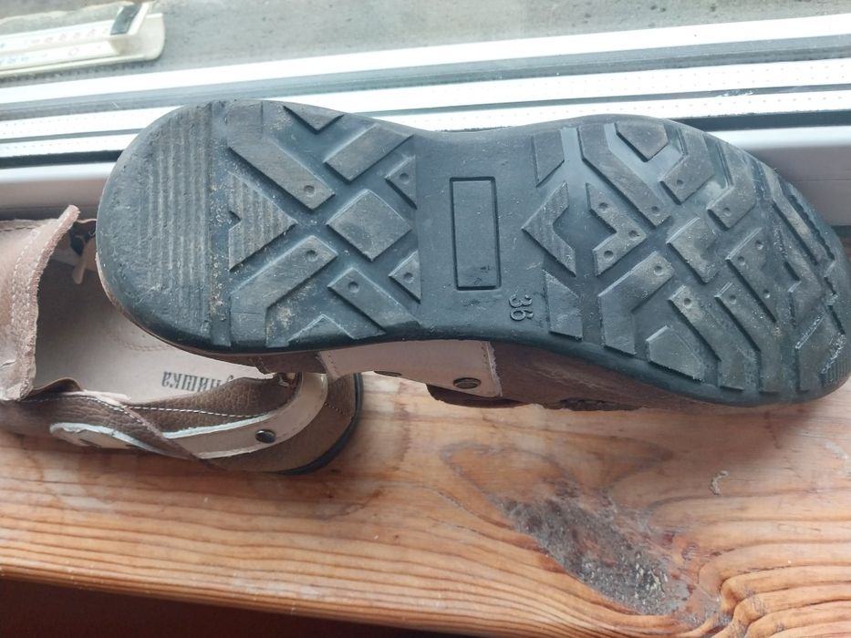 Продам туфлі шкіряні,ортопедичні