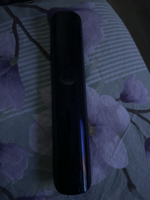 Продам свій телевізор в робочому стані Samsung QE