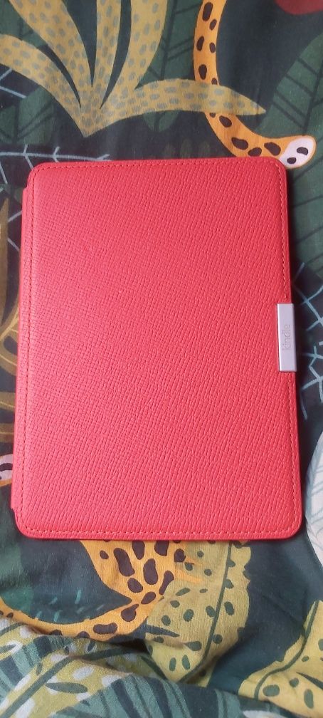 Czytnik książek Amazon Kindle Paperwhite 7. Biały+Etiu  Jak nowy