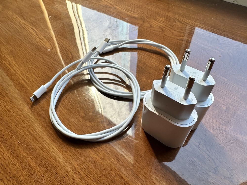 Комлпект швидкої зарядки Apple 20W USB-C Адаптер + Кабель