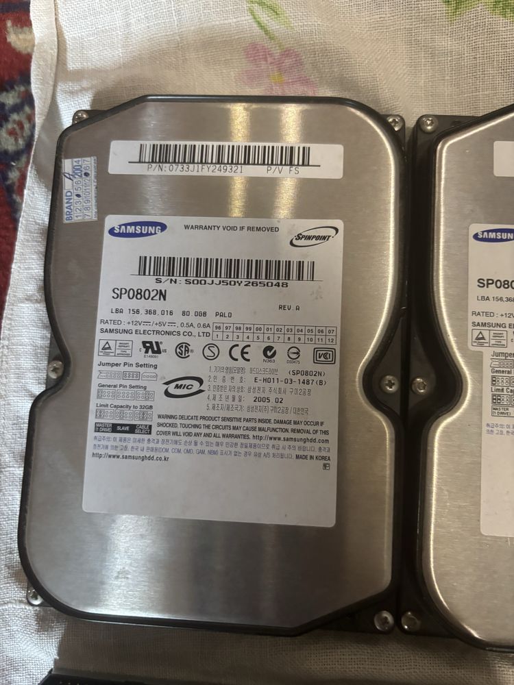 Жесткий диск samsung sp0802 та інше