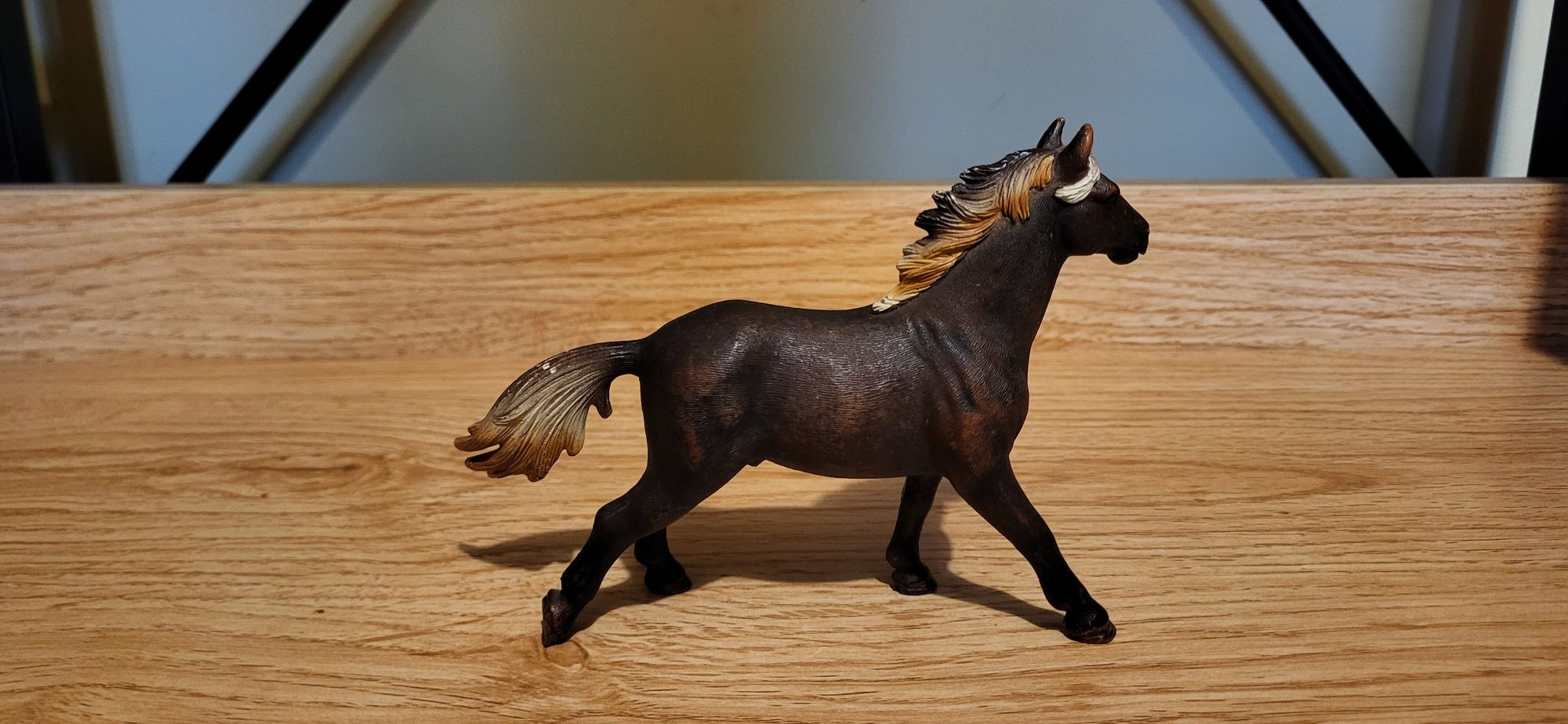 Schleich koń mustang ogier figurka model wycofany z 2015 r.