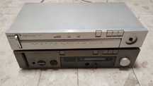 Akai AM-U210 i Akai AT-K110