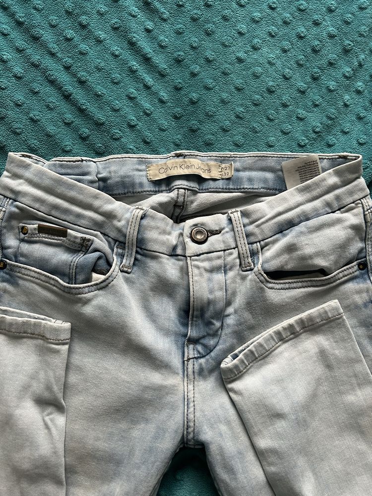 Jeansy Calvin Klein rozm 27/32