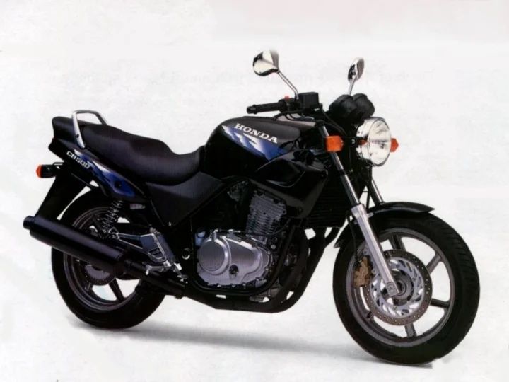 Honda CB500 pc32 1997