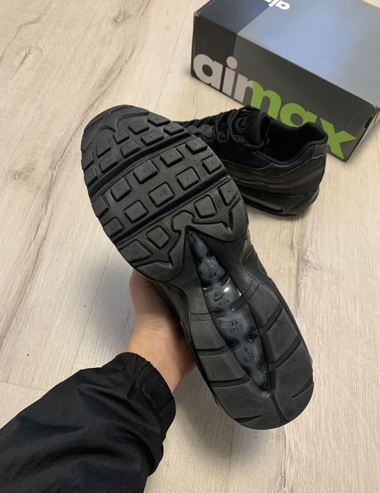 НОВІ Nike Air Max 95 еирмакс найк airmax