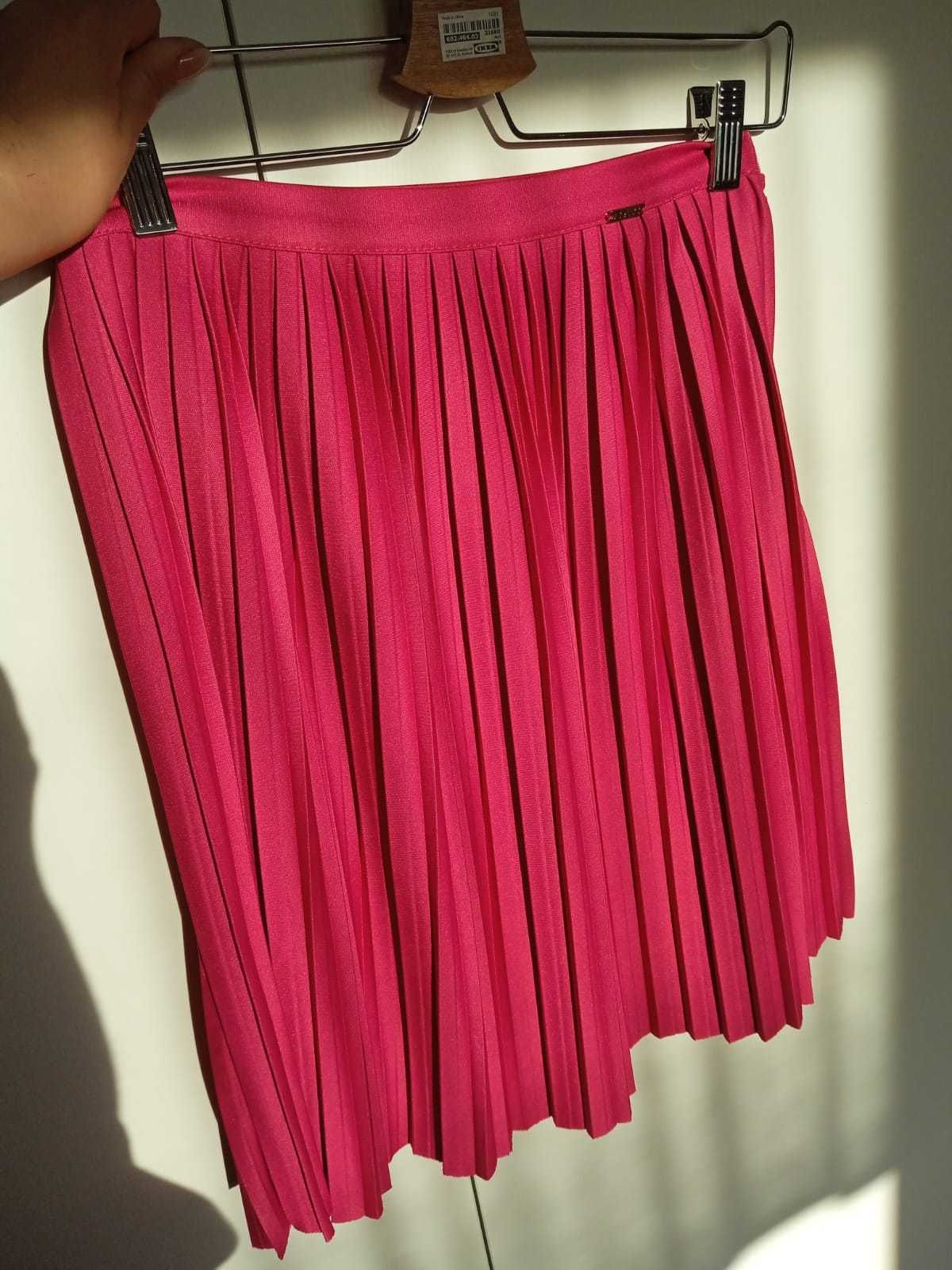 Plisowana spódnica różowa rozm.xs Mohito