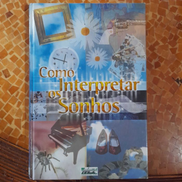Livros diversos em bom estado