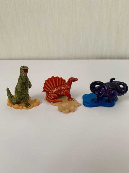 Динозавры игрушки с киндер сюрприз