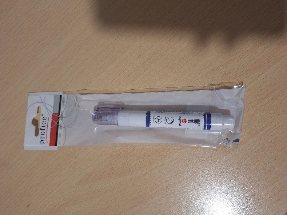 Korektor w piórze 7ml