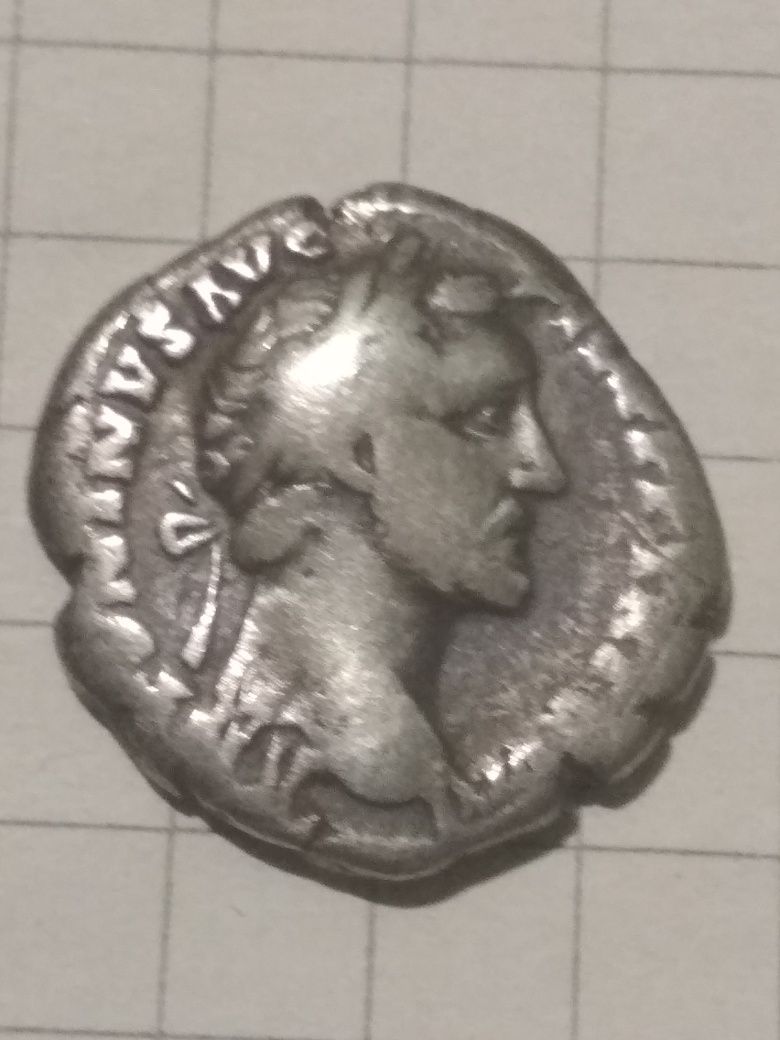 Денарий Антоний Пий, Римская Империя.