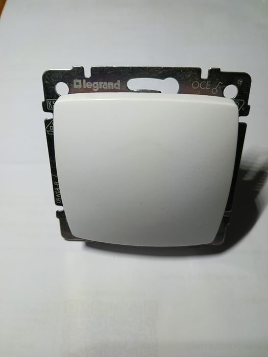 Interruptores suno legrand