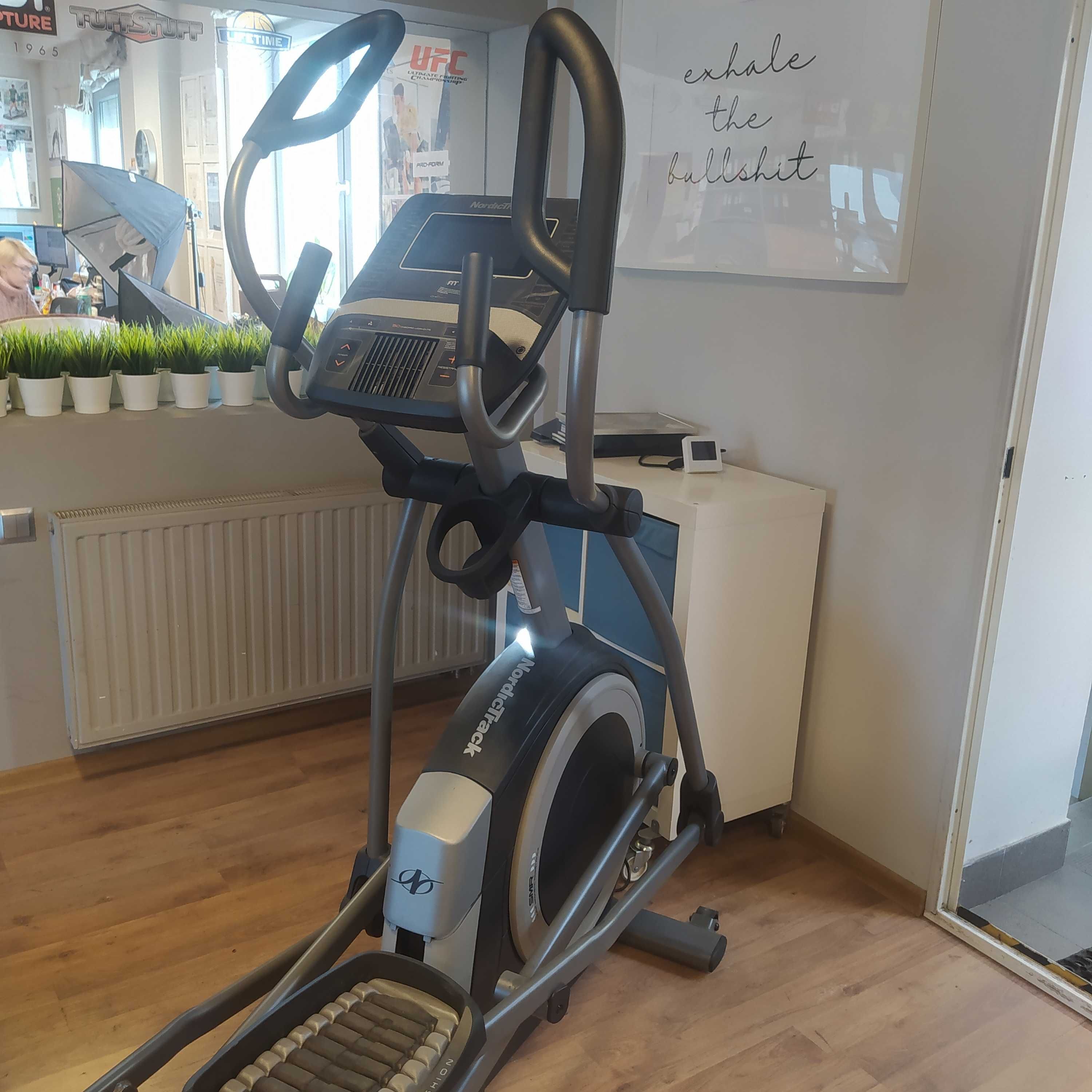 Rower eliptyczny orbitrek NORDICTRACK Commercial 9.9 gwarancja