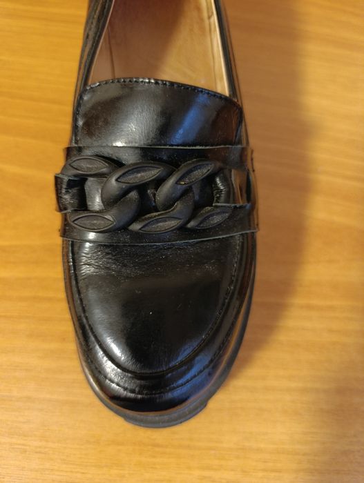 Взуття жіноче Лофер