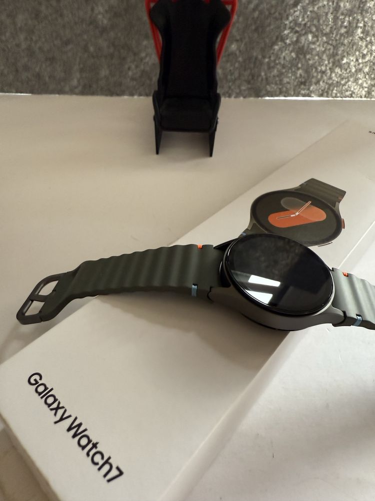 Troco/Vendo Samsung Galaxy Watch 7 44MM Green versão LTE