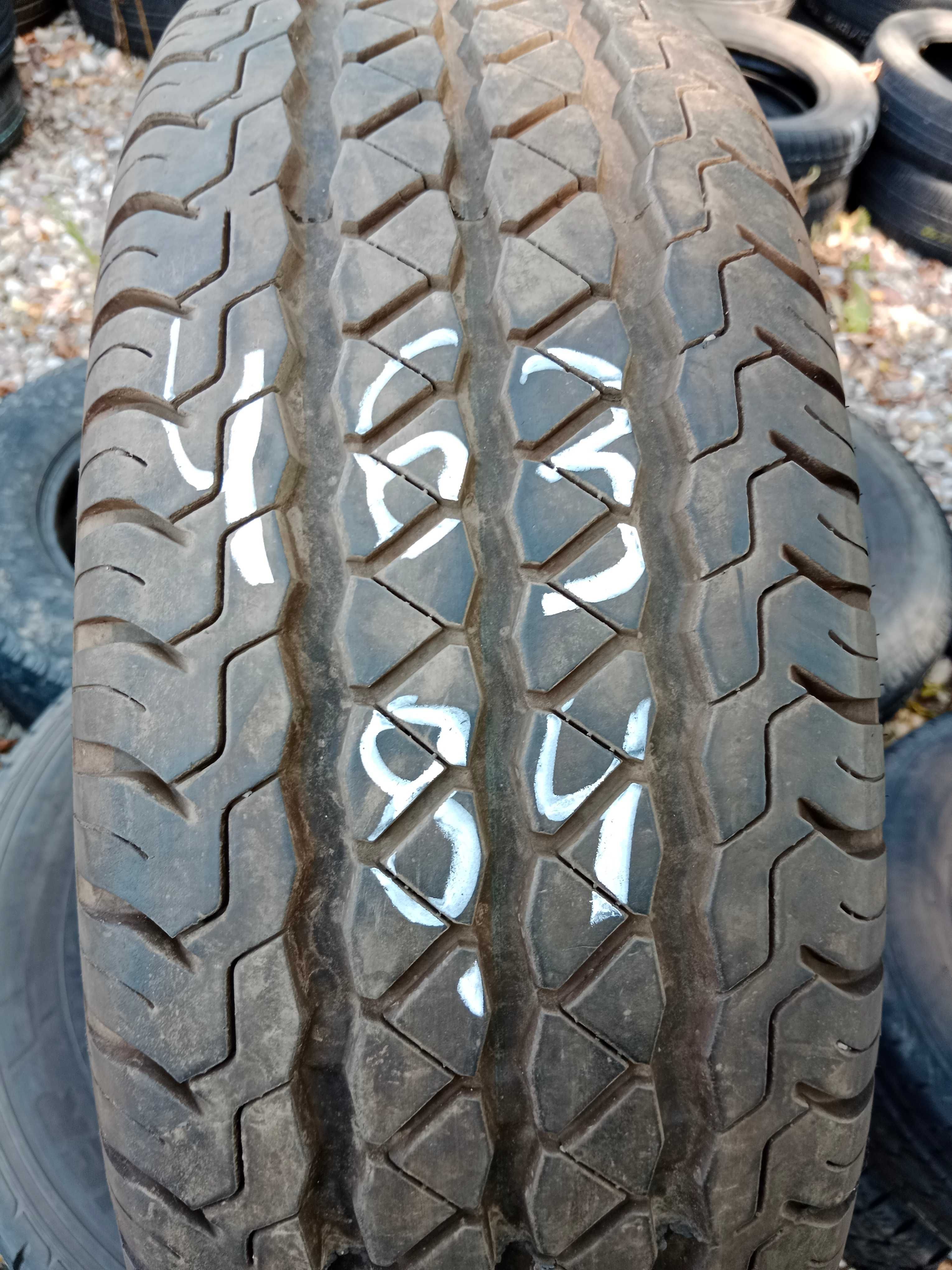 Opona używana 195/70R15C Powertrac Vantour 1szt.
