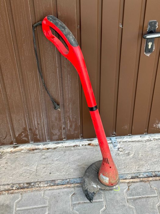 Podkaszarka podcinacz żyłkowy Fevill RT300B 300W 260mm