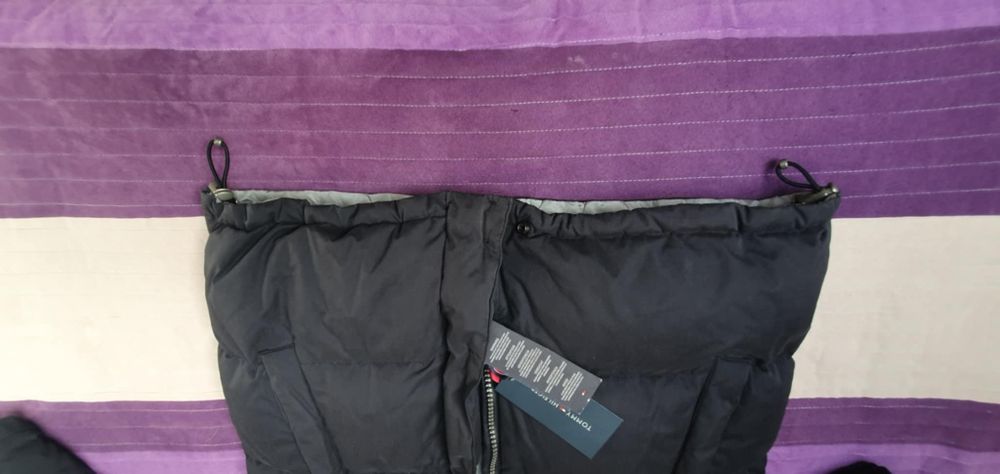 Kurtka puchowa parka Tommy Hilfiger oryginał rozm M/L 90% puchu