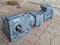 Motoreduktor kątowy 0.18kw. 0,9obr. Firmy sew.