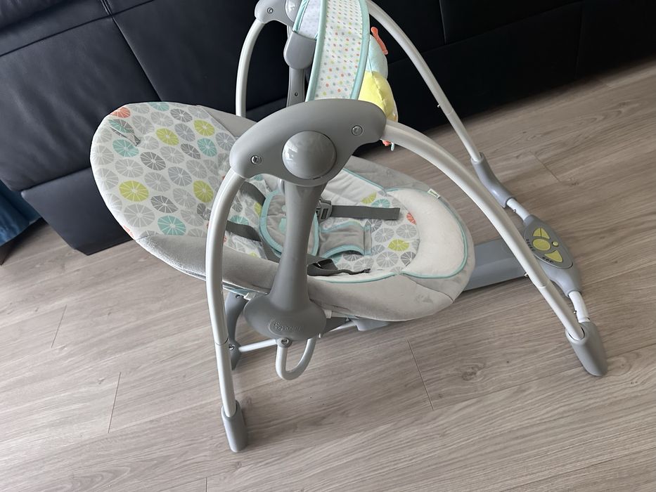 Bujaczek hybrydowy BRIGHT STARTS Ingenuity